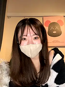 yura ra ra online show from 10/21/25, 12:15