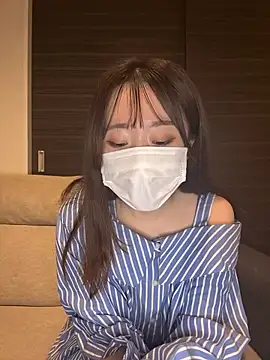 yura ra ra online show from 11/06/25, 12:20