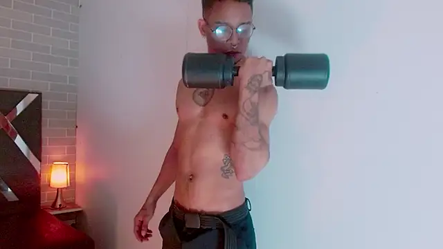 Jayden Morris online show from 04/14/26, 03:33