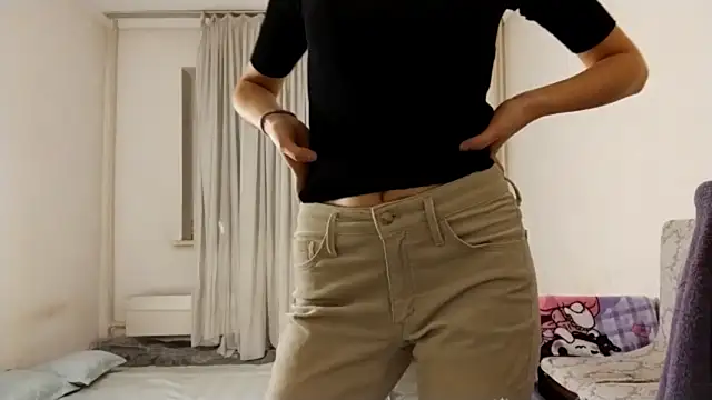 Lyndasilk online show from 12/04/25, 03:11