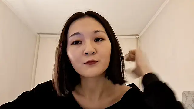 Lyndasilk online show from 01/10/26, 05:41