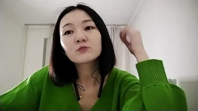 Lyndasilk online show from 11/01/25, 03:17