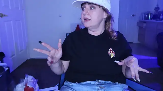 BellaBlueBBW online show from 02/09/25, 08:32