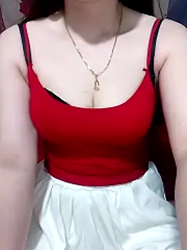 LeanaLy online show from 04/03/26, 12:39