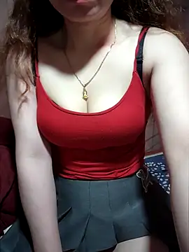 LeanaLy online show from 11/16/25, 12:48