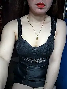 LeanaLy online show from 11/09/25, 12:20