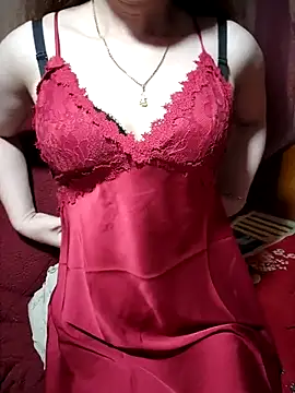 LeanaLy online show from 11/20/25, 06:58