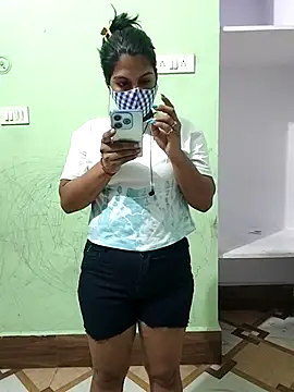 Snapshot of PG_girl_12th chatting on 10/11/25, 04:52 PG girl 12th online show from 10/11/25, 04:52