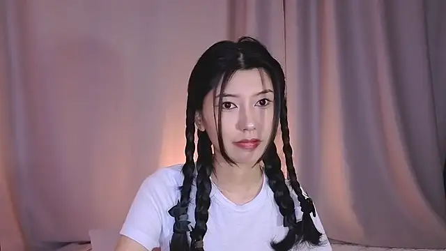 Snapshot of sunarinsun chatting on 05/12/26, 09:21 sunarinsun online show from 05/12/26, 09:21