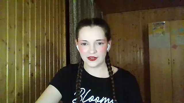 AmeliieLaFleur online show from 02/05/26, 08:15