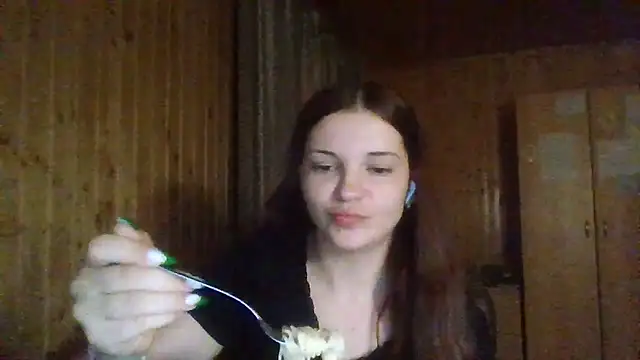 AmeliieLaFleur online show from 04/19/26, 07:38
