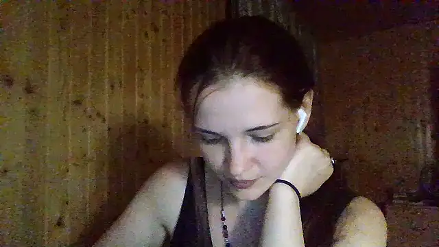 AmeliieLaFleur online show from 05/17/26, 07:36