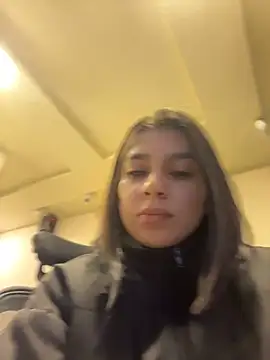 AlyssaRay online show from 03/10/26, 11:58