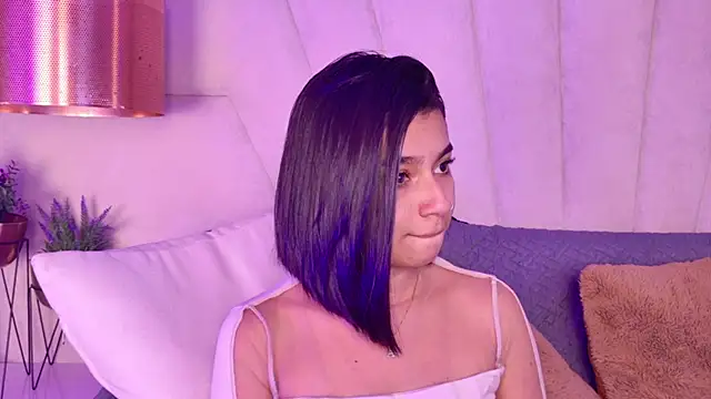 AlyssaRay online show from 12/19/25, 07:38