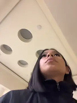 AlyssaRay online show from 03/28/26, 11:44