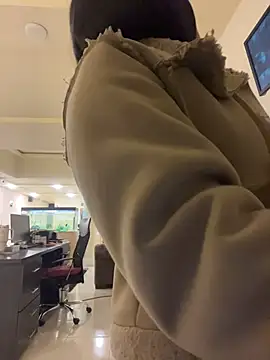 AlyssaRay online show from 03/23/26, 11:32