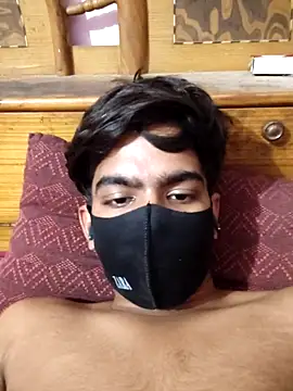 delhi  man 1 online show from 10/13/25, 07:04