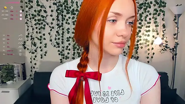 Foxy blush online show from 10/29/25, 08:41