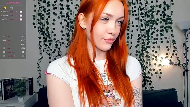 Foxy blush online show from 11/11/25, 07:08