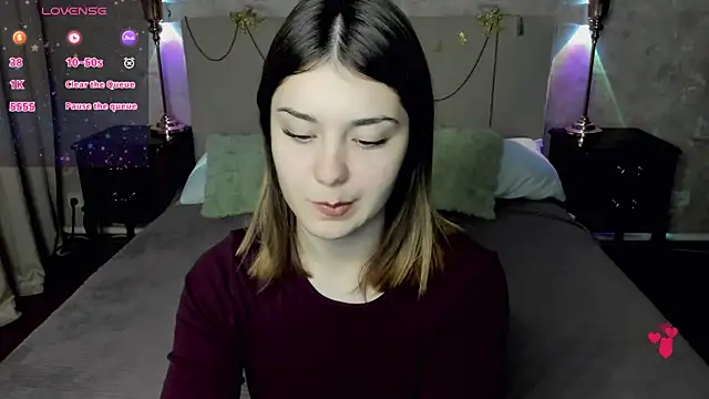 Snapshot of MargoChill chatting on 01/16/26, 02:21 MargoChill online show from 01/16/26, 02:21