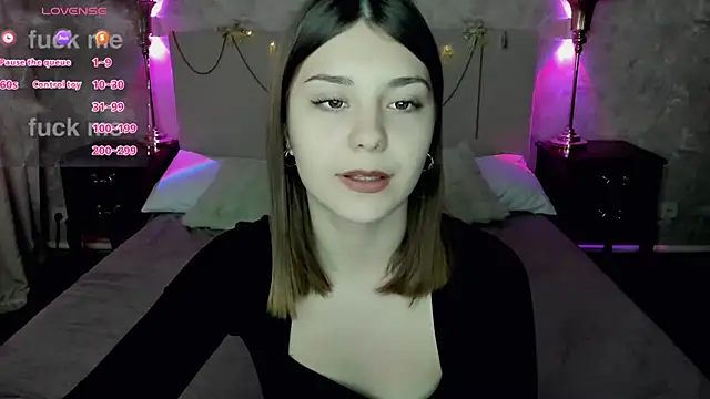 Snapshot of MargoChill chatting on 01/11/26, 02:13 MargoChill online show from 01/11/26, 02:13