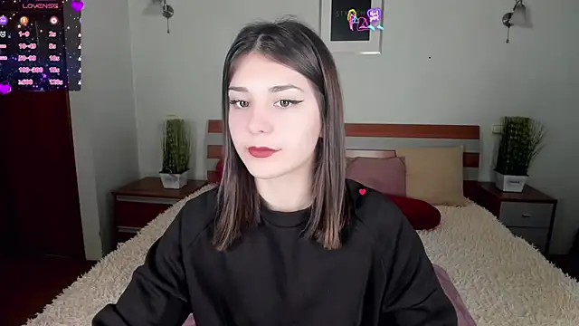 Snapshot of MargoChill chatting on 02/18/26, 02:24 MargoChill online show from 02/18/26, 02:24