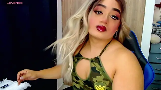 Sofiabigcock22 online show from 01/13/26, 11:36