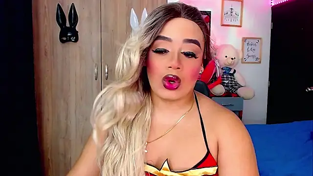 Sofiabigcock22 online show from 11/07/25, 11:52