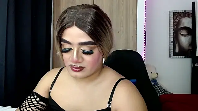 Sofiabigcock22 online show from 02/03/26, 06:57