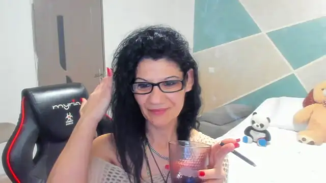 SweetSin40 online show from 04/03/26, 07:20