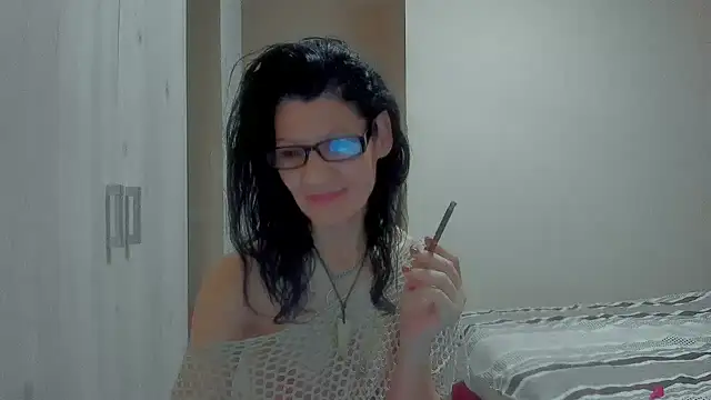 SweetSin40 online show from 12/17/25, 08:14