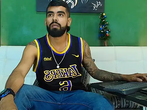 black kameron  online show from 12/16/25, 12:37