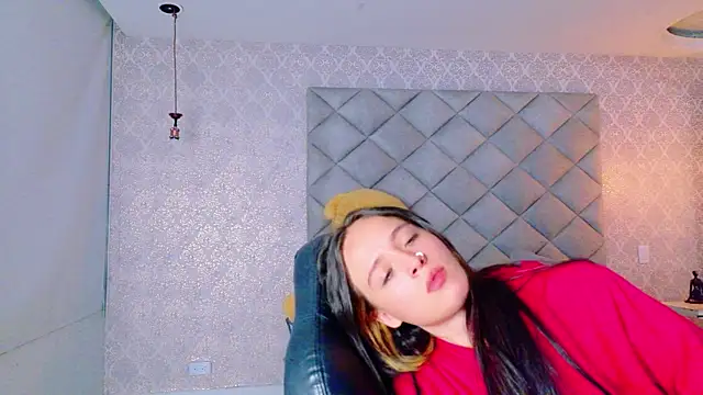 CARO ADAMS1 online show from 12/16/25, 11:58