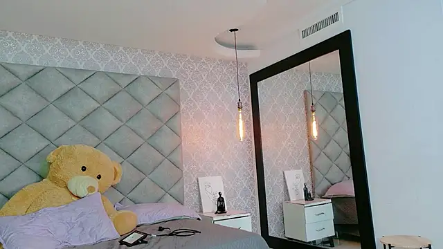 CARO ADAMS1 online show from 01/13/26, 10:41