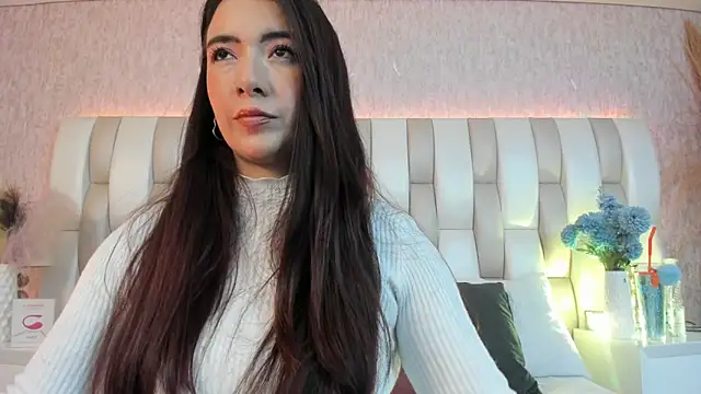 Ari lynn  online show from 12/20/25, 03:42