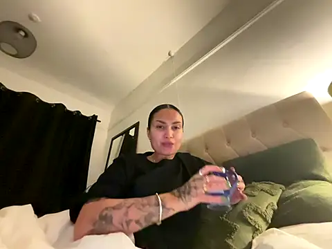 sexygoddessjessy online show from 01/08/26, 07:42