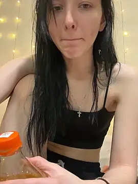  LovelyDana  online show from 11/07/25, 07:40