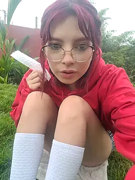 l0lita sweet online show from 10/15/25, 11:29