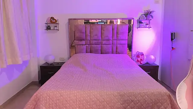 MIACUTEE  online show from 02/23/26, 11:27