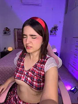 MIACUTEE  online show from 10/17/25, 01:20