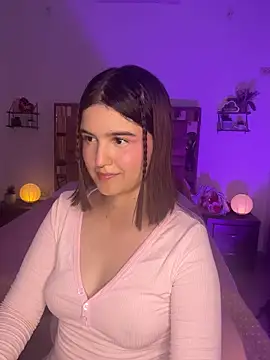 MIACUTEE  online show from 10/15/25, 02:54