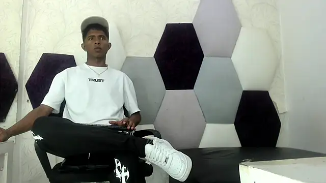 Mick storm online show from 02/01/26, 07:45