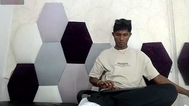 Mick storm online show from 02/14/26, 07:25