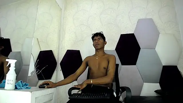 Mick storm online show from 02/26/26, 07:36