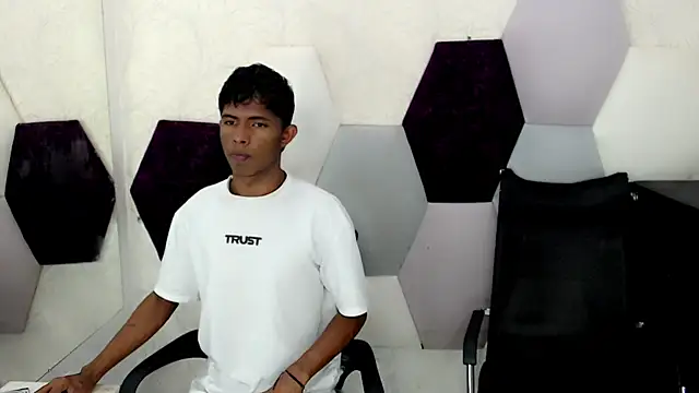 Mick storm online show from 11/15/25, 07:07