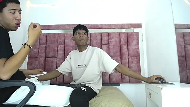 Mick storm online show from 03/26/26, 07:23