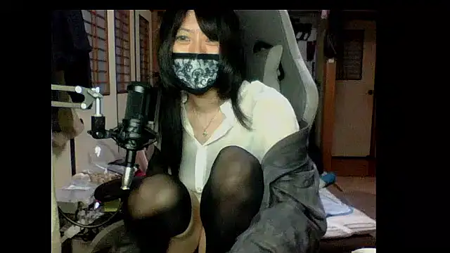 harinyanxxx online show from 10/26/25, 02:50
