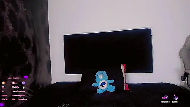 ANGEL EVIL S7 online show from 10/26/25, 12:05