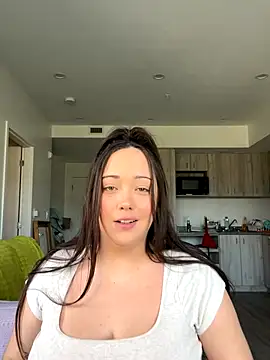Snapshot of Amyblackheartxox chatting on 10/14/25, 04:29 Amyblackheartxox online show from 10/14/25, 04:29