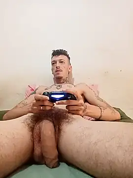 RuivoDotado24cm online show from 10/20/25, 03:23